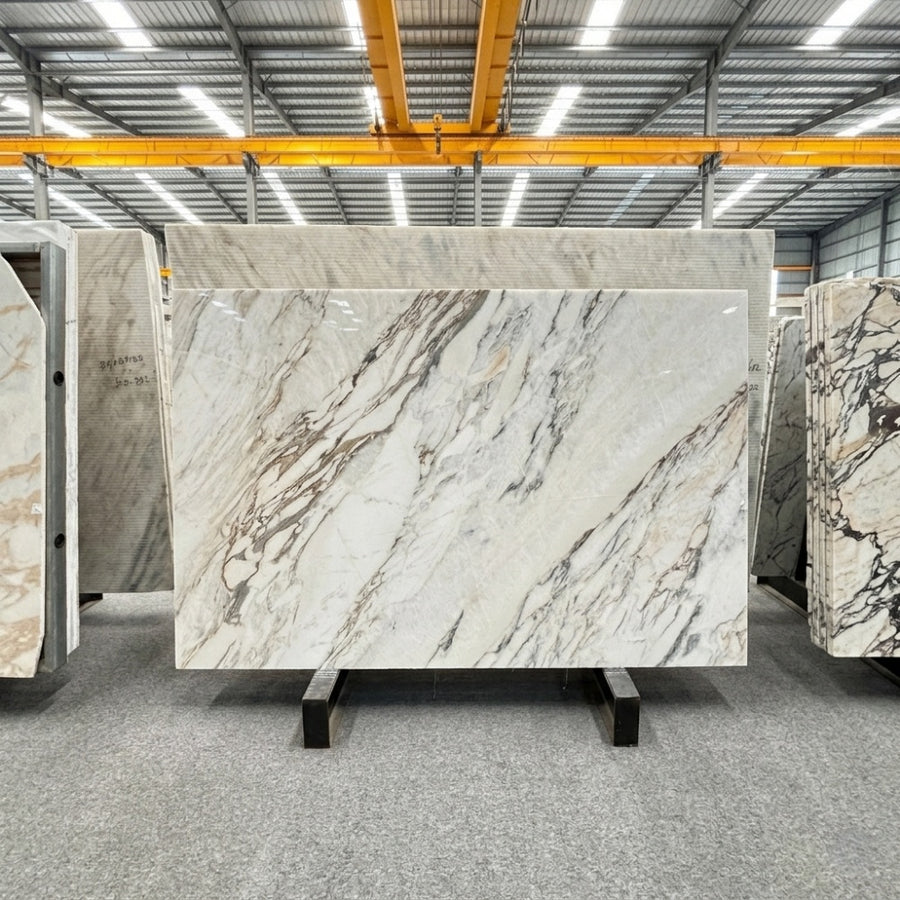 Luxury Calacatta Gold Marble Waterproof Mine Direct Supply for Villa Hotel Dining Wall Stairs