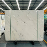 Factory Direct Calacatta White Natural Marble Slabs Unique Veining Wear Resistant for Villa Hotel Indoor