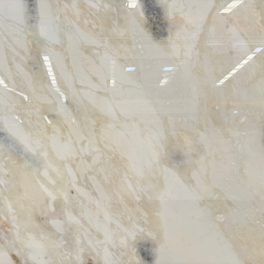 Wholesale Polished Calacatta Gold Natural Marble Slabs Wear Resistant Eco Friendly From Factory