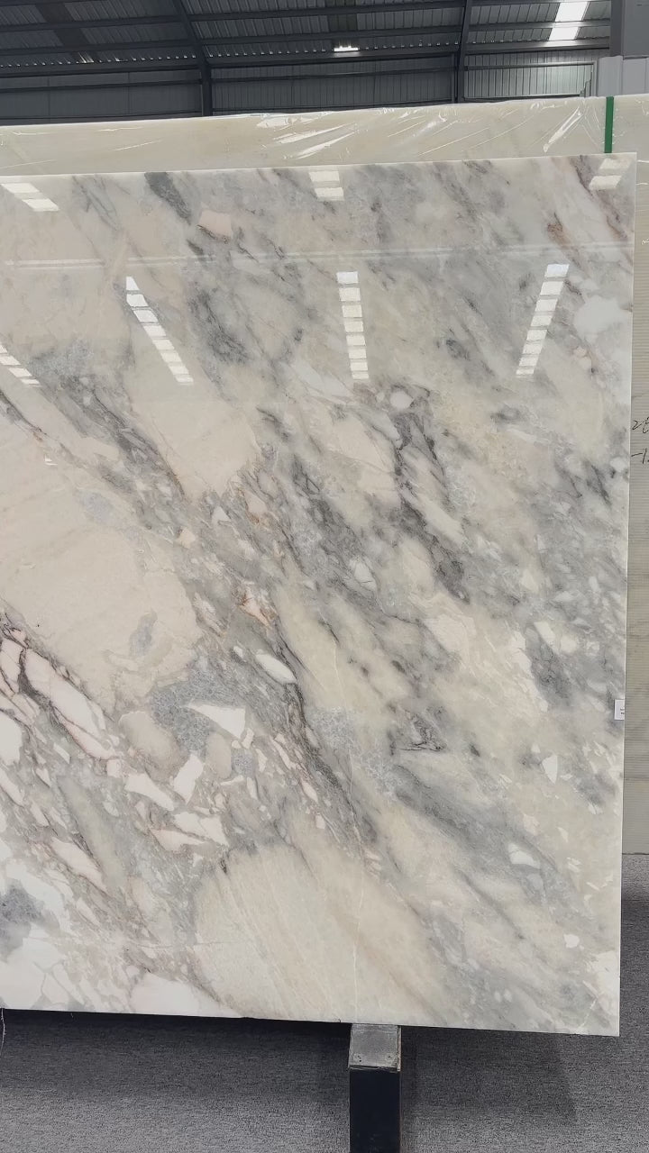 Exclusive Quarry Calacatta Gold Natural Marble Luxury Bright Artistic Veins Floor Wall Living Room Polished Waterproof