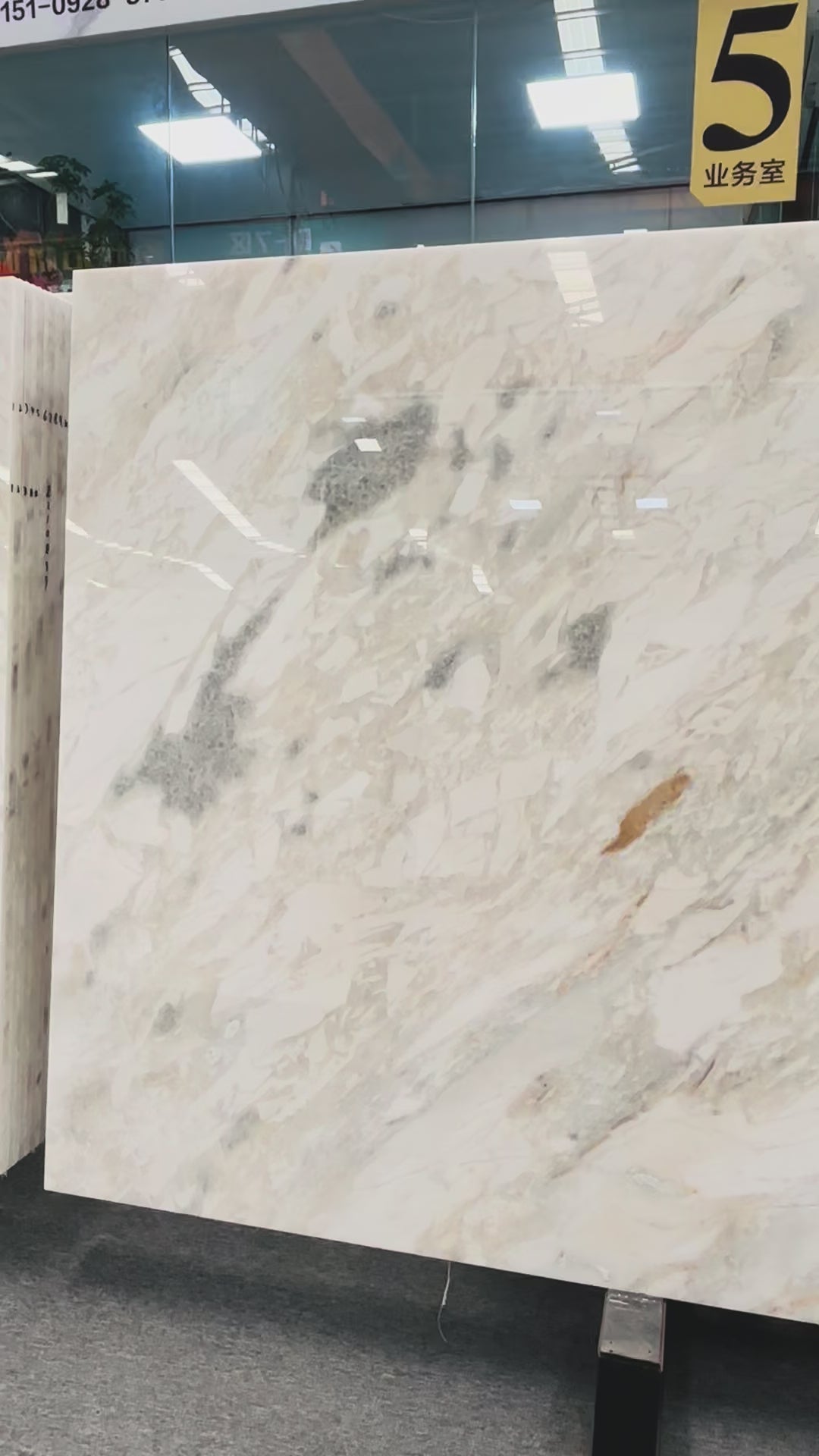 Calacatta Gold Natural Marble Eco-Friendly Waterproof Flooring for Villa Bathroom Kitchen Dining