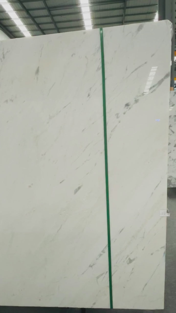 Calacatta White Natural Marble Luxury Polished Stone for Villa Hotel Flooring Wall Decoration