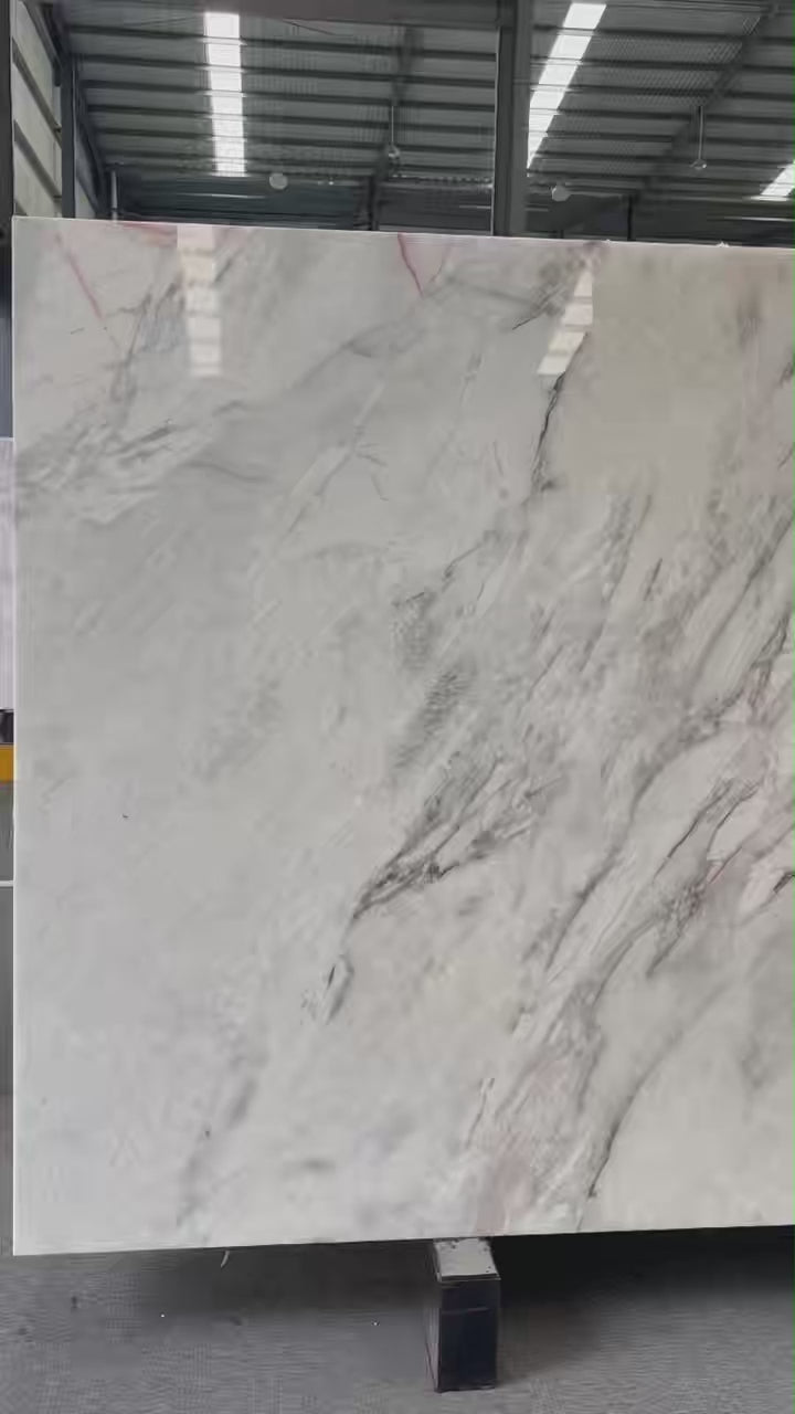 Quarry Owner Calacatta Gold Natural Marble Slabs Unique Veining Durable Luxury Tiles Wholesale